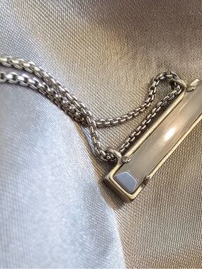 Kendra Scott Silver Bar Pendant Necklace in Light Gray